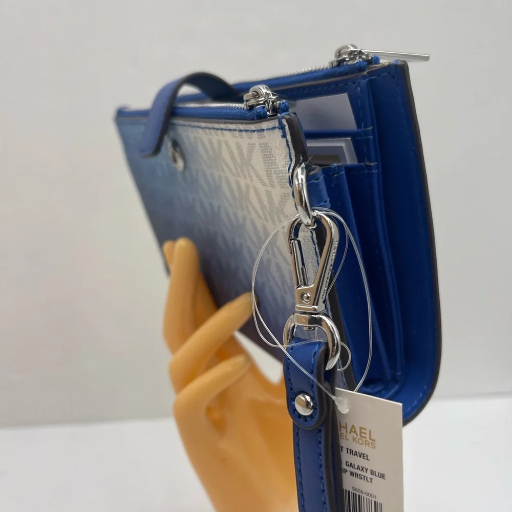 MICHAEL KORS Jet Set Lg Ombré Signature Logo Double Zip Wristlet Wallet 
GALAXY - Picture 12 of 16
